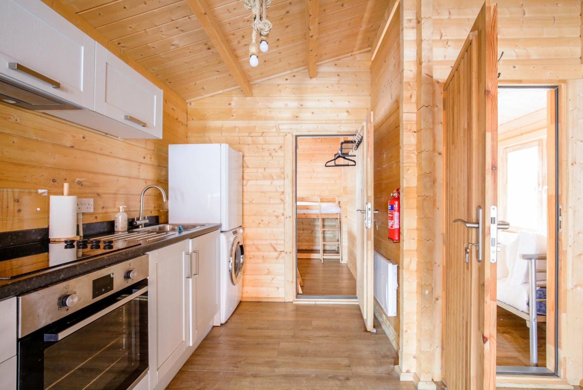 The Baltic Cabin - Cains Brewery Village Ливърпул Екстериор снимка